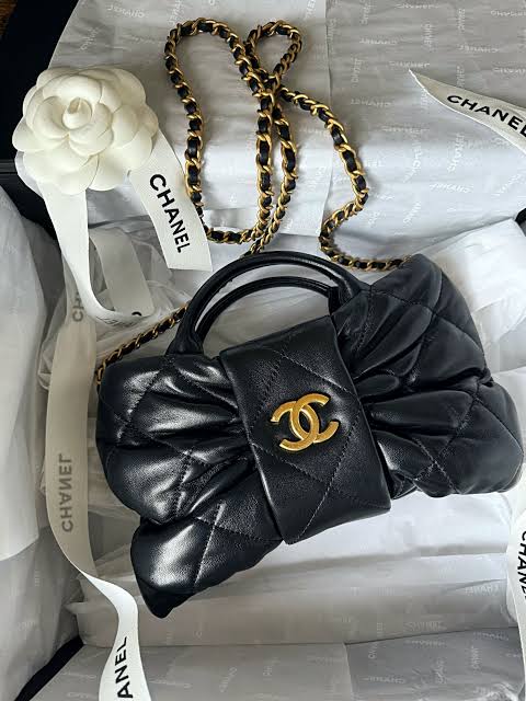 Chanel Mini Bow Bag – Mini Size