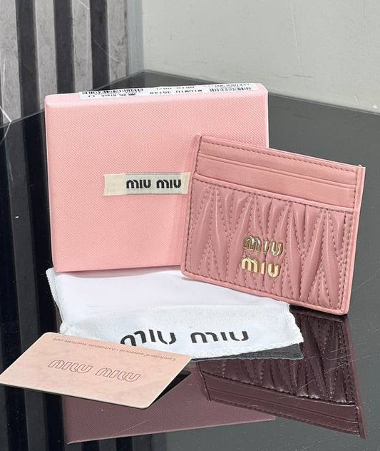 MIU MIU