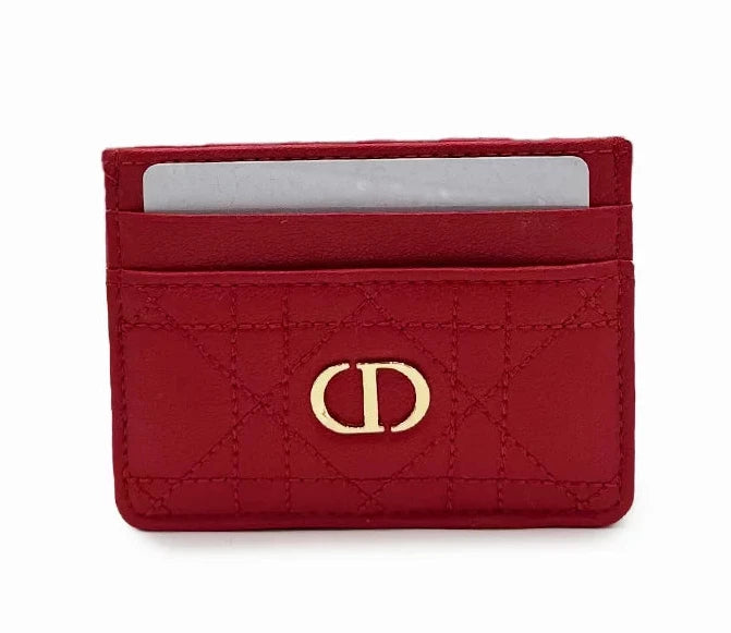 CHRISTIAN DIOR