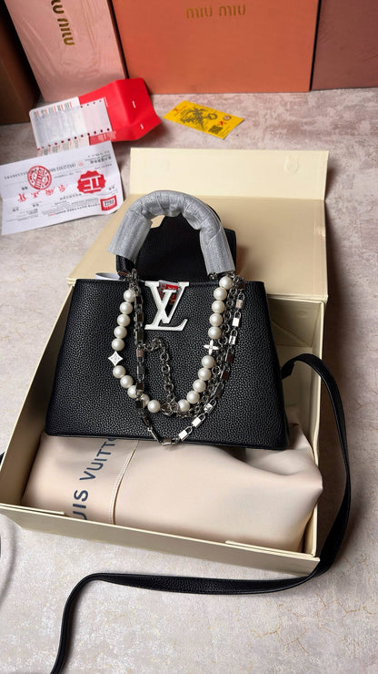 Louis Vuitton Capucines Mini handbag