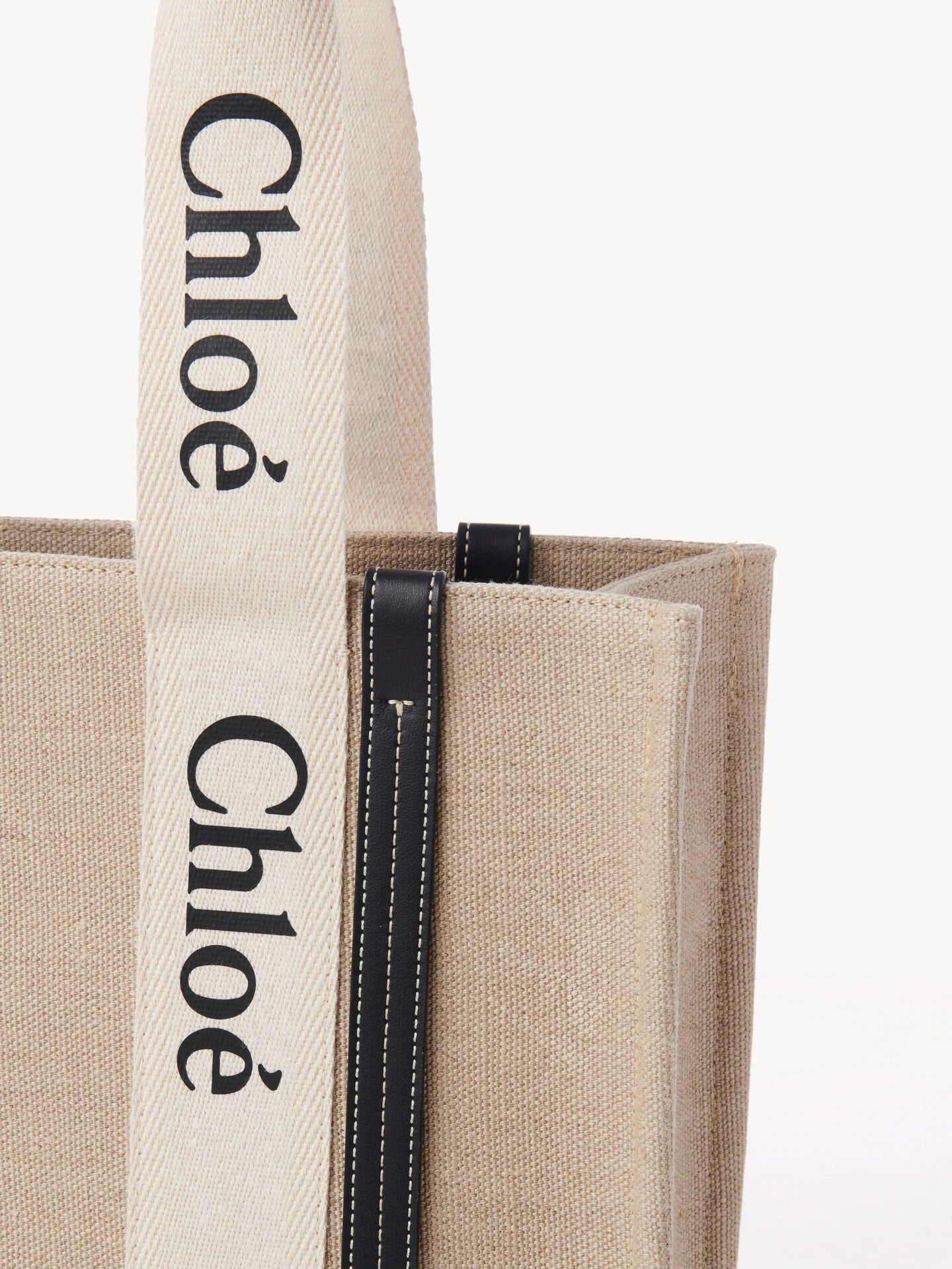 CHLOÉ MEDIUM WOODY TOTE BAG