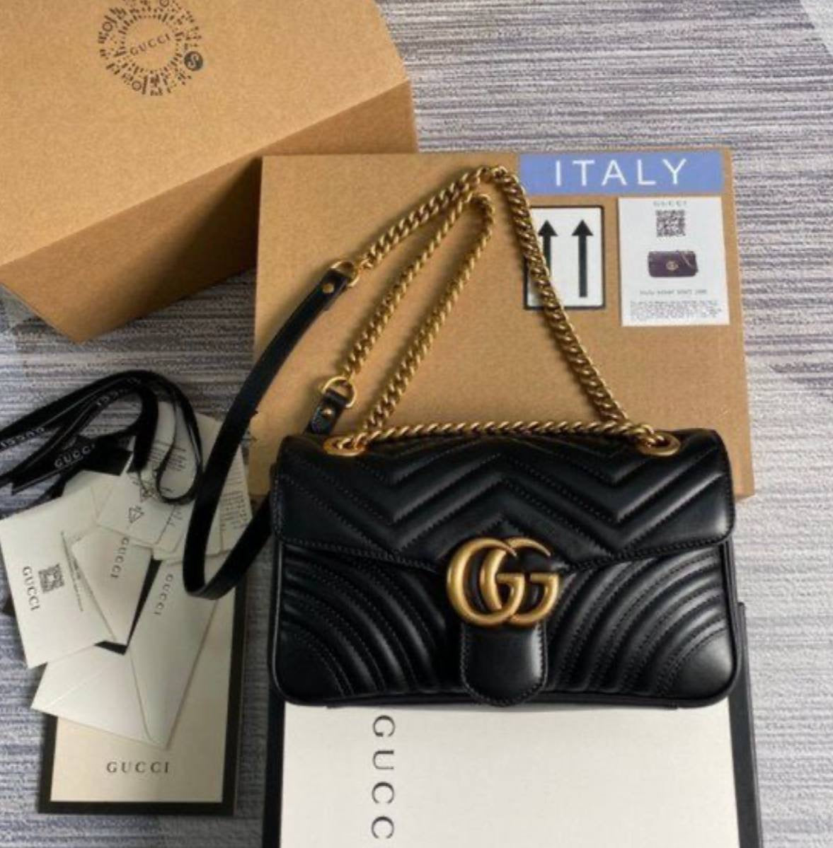 Gucci GG Marmont Medium Flap Bag