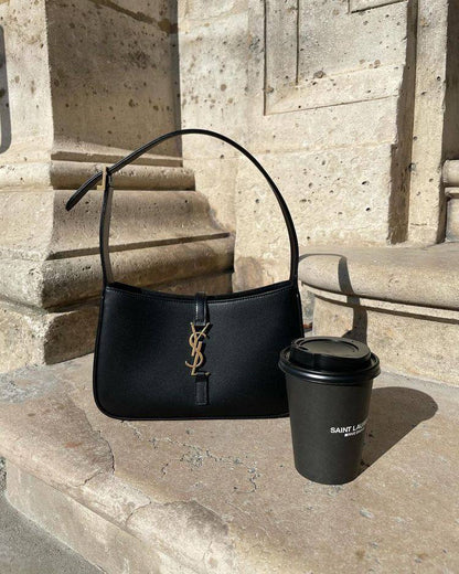 Ysl- Yves Saint Laurent