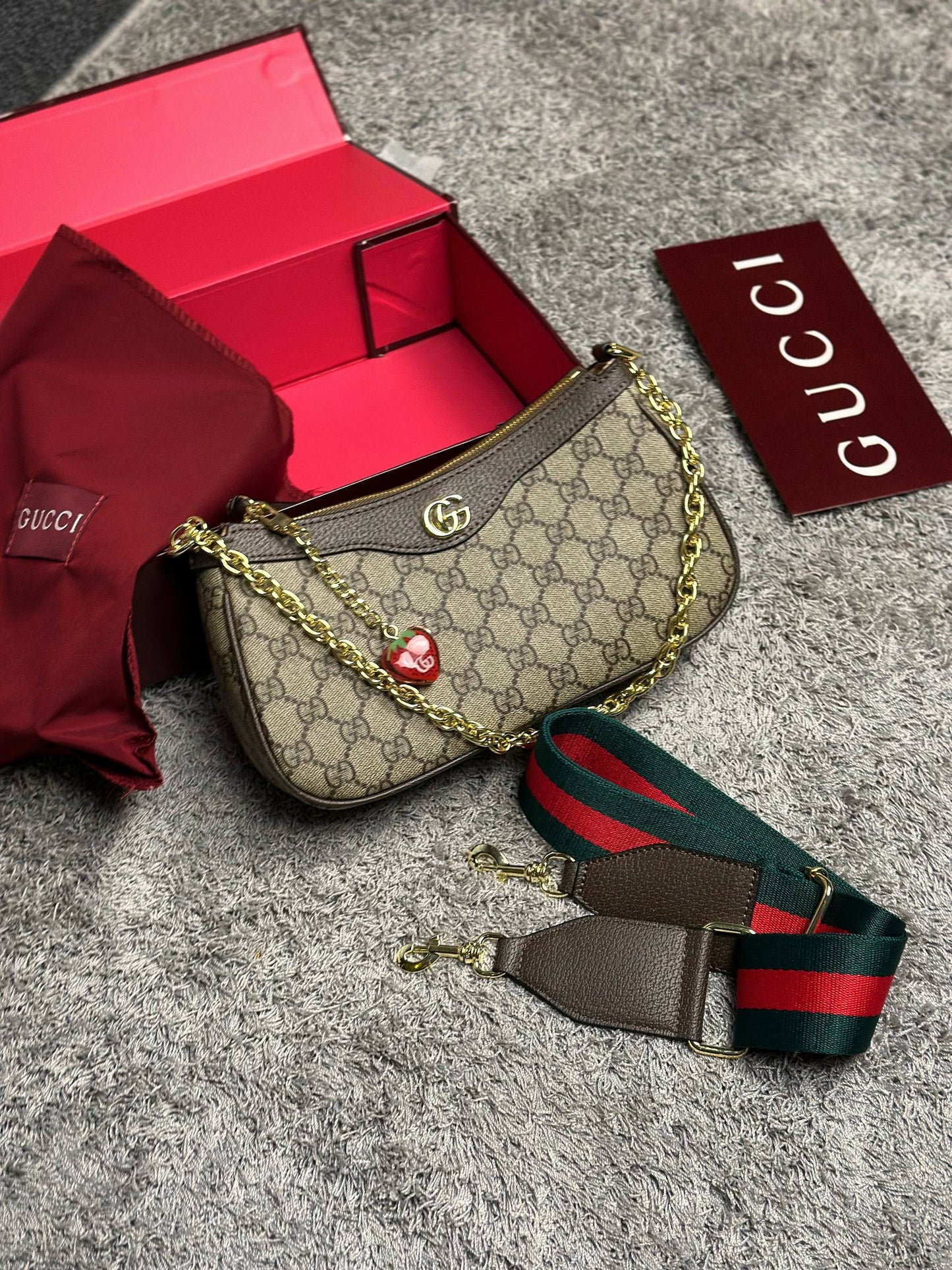 Gucci Ophidia Small GG Supreme bag