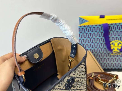 Tory Burch McGraw Small Bucket Bag