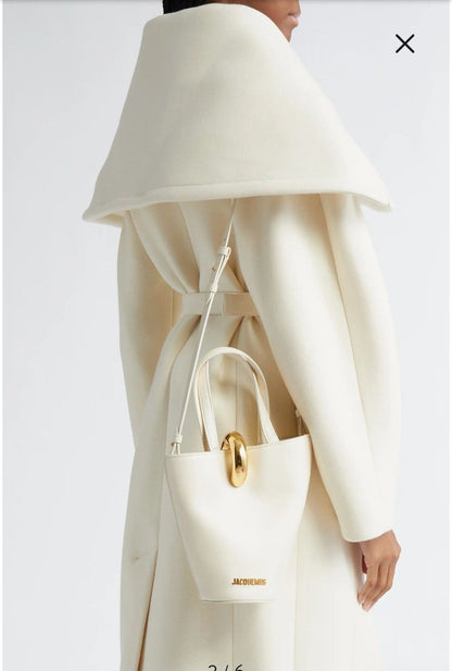 Jacquemus Le Petit Bambola bucket bag