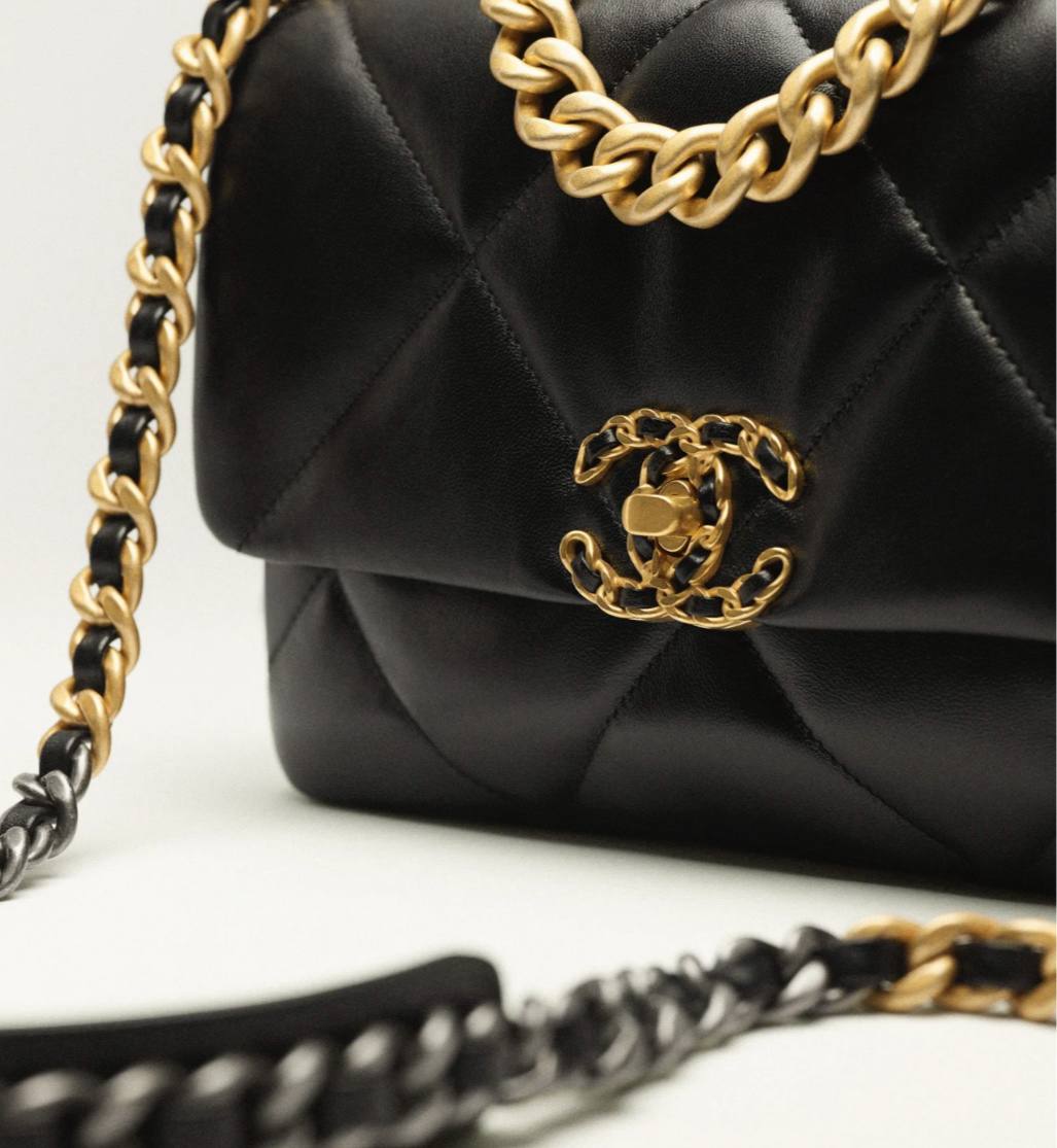 Chanel 19 Flap Bag