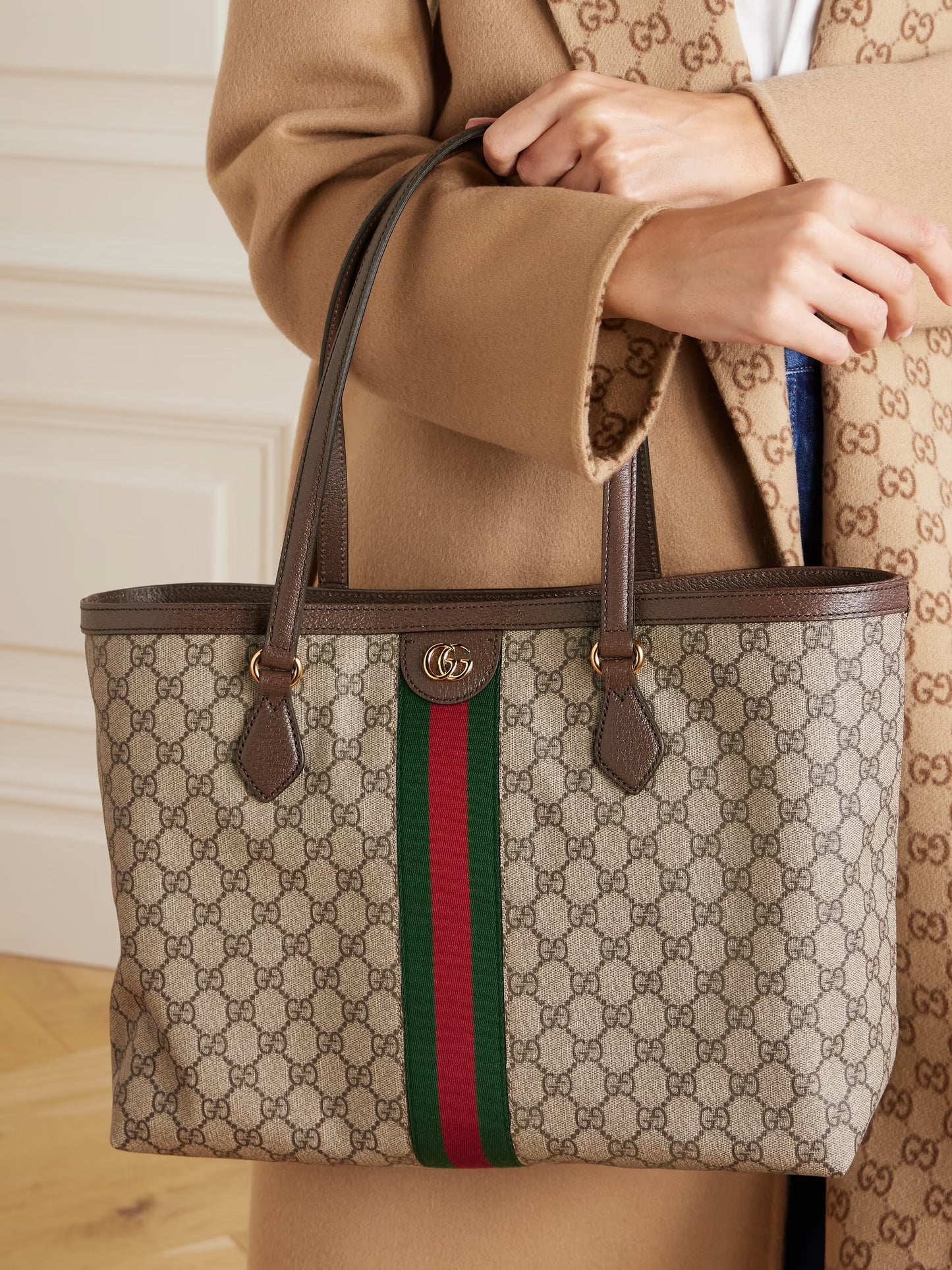 Gucci Ophidia GG Medium Tote Bag