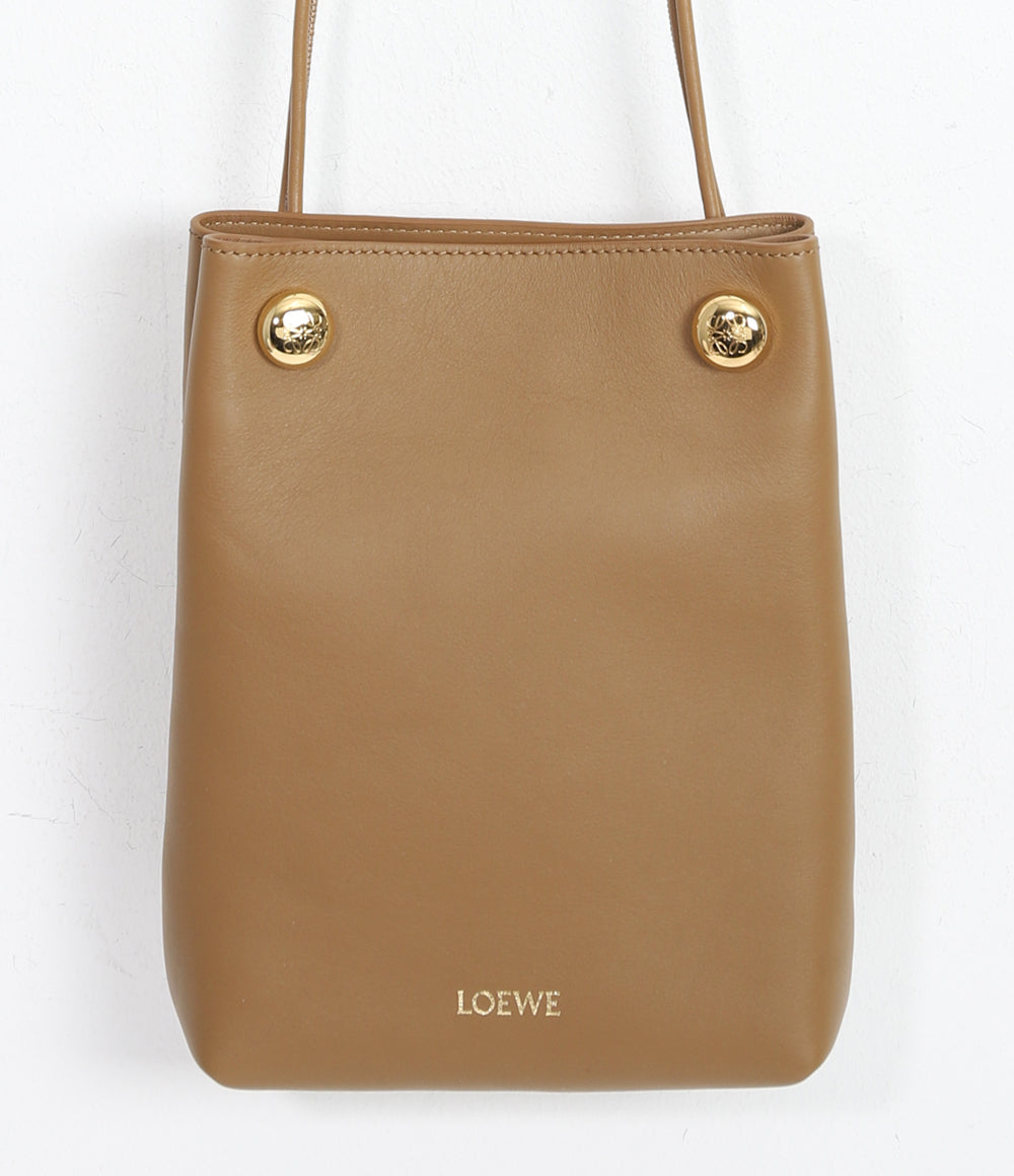 Loewe Pebble pouch