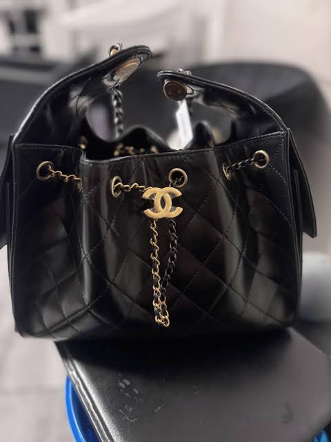 Chanel 25C bag
