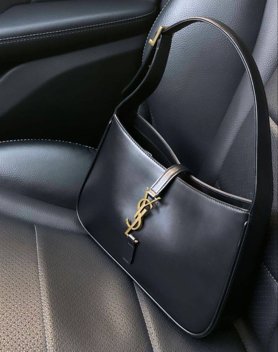 Ysl- Yves Saint Laurent
