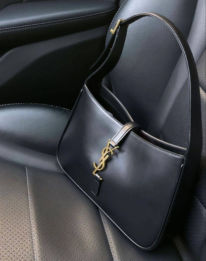 Ysl- Yves Saint Laurent