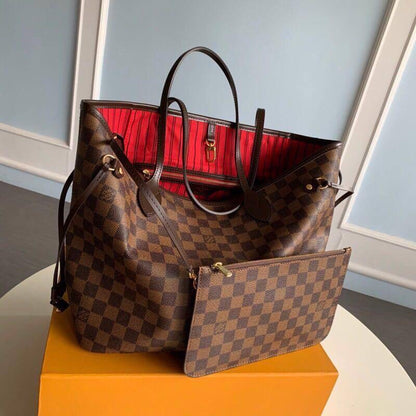 Louis Vuitton Neverfull tote bag