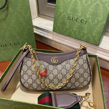 Gucci Ophidia Small GG Supreme bag