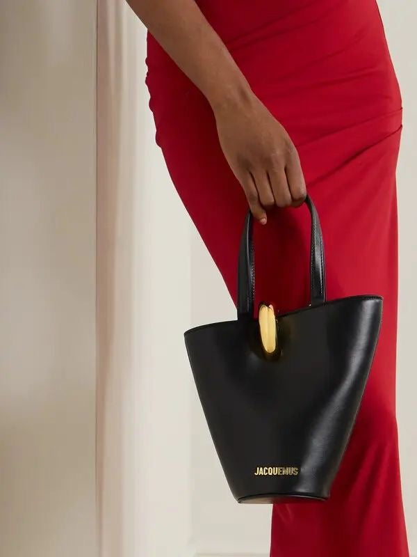 Jacquemus Le Petit Bambola bucket bag