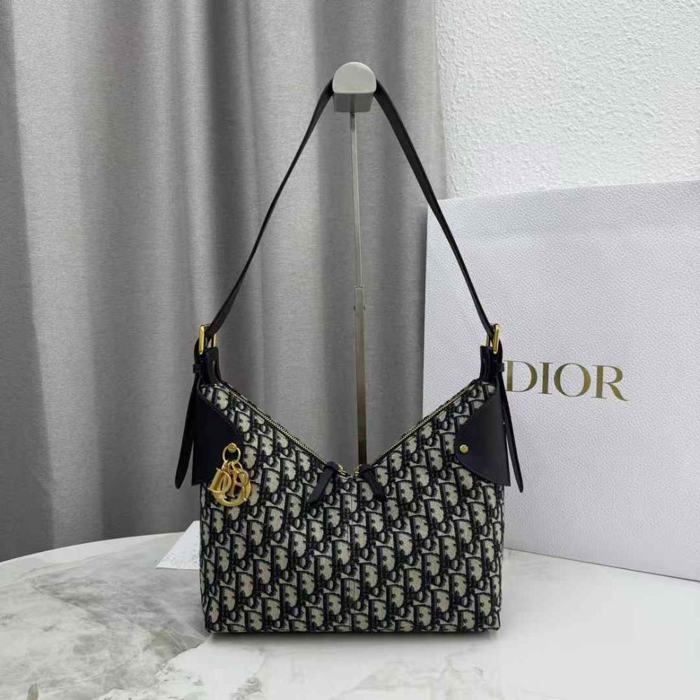 Dior Voyage bag