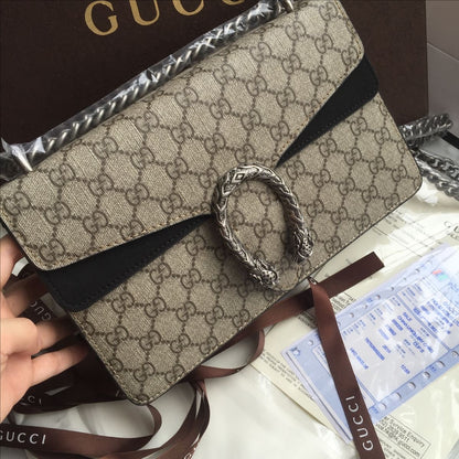 GUCCI Dionysus Shoulder Bag