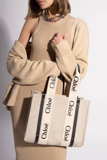 CHLOÉ MEDIUM WOODY TOTE BAG