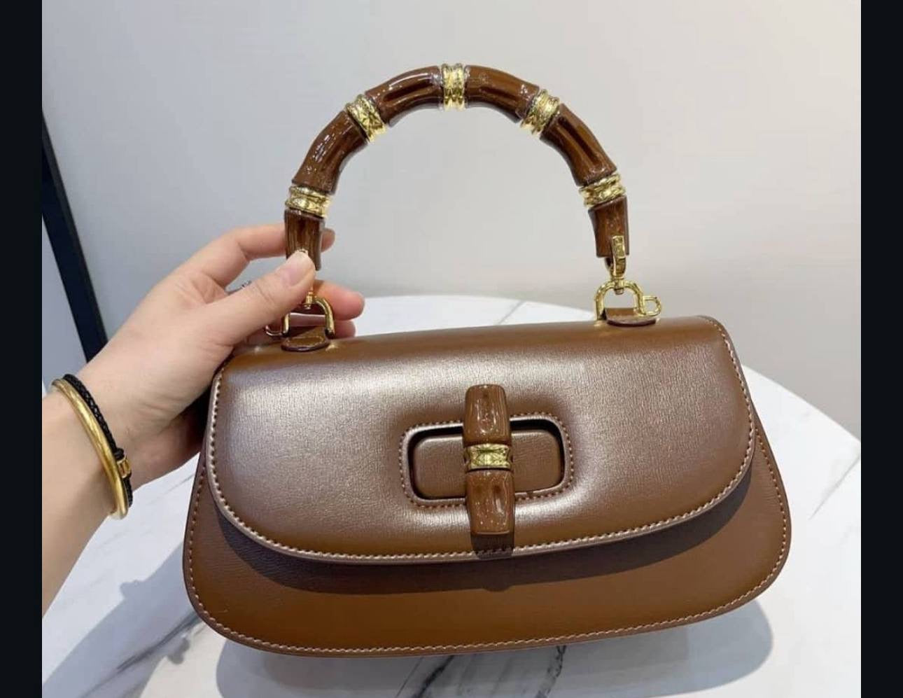 Gucci Bamboo Diva medium bag