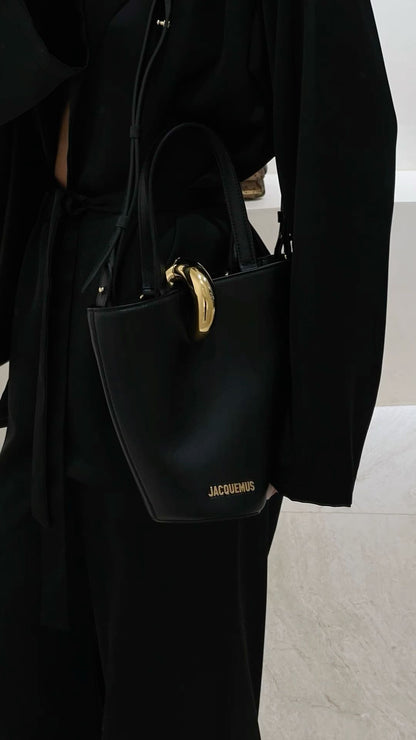 Jacquemus Le Petit Bambola bucket bag