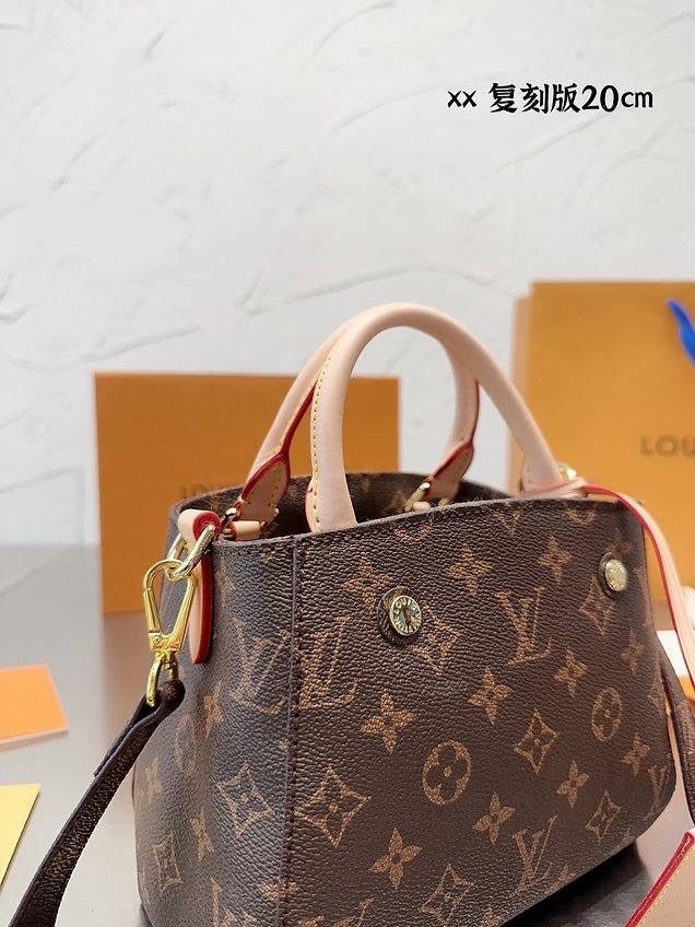 Louis Vuitton Montaigne BB handbag