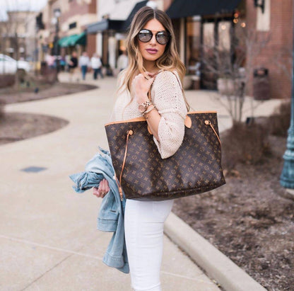 Louis Vuitton Neverfull tote bag