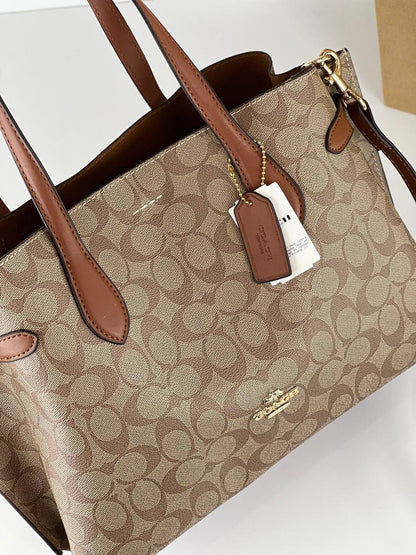 Coach Hanna Carryall bag