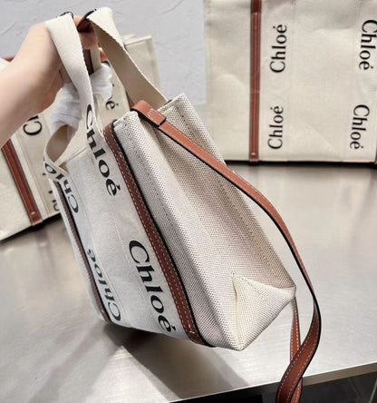CHLOÉ SMALL WOODY TOTE BAG